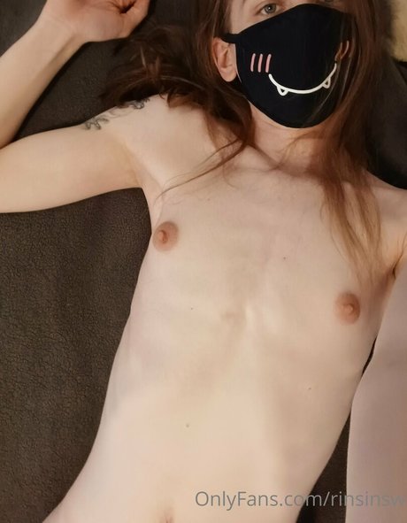 RinSinSW naked star img