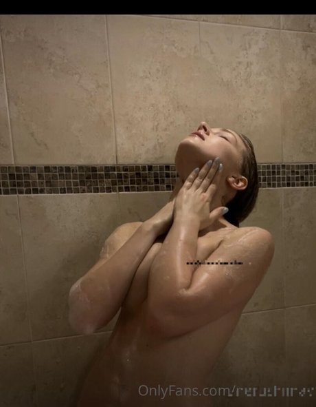 Nerushimav porn model photo