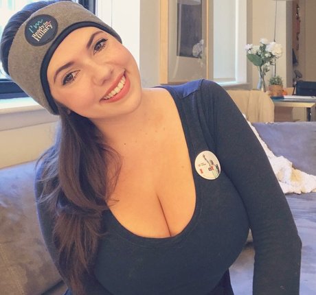 Emily H Barry star pornographic galleries