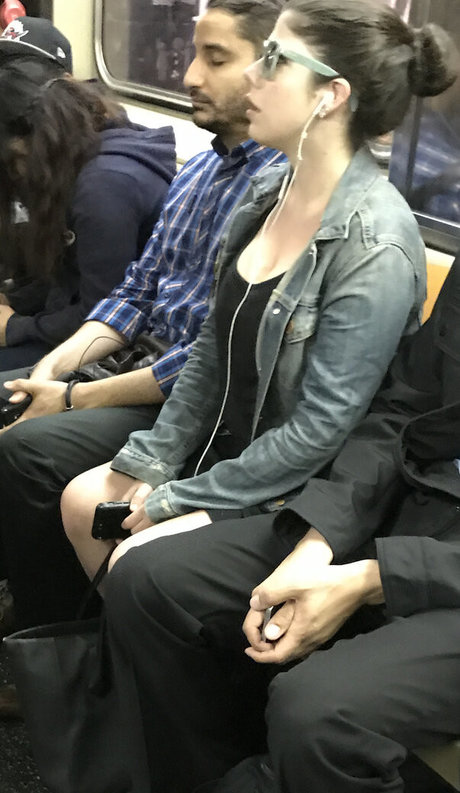 Emily H Barry nudes star photos