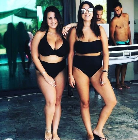 Sapir Sol star sexy images