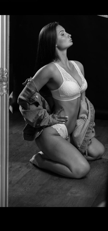 Bekescsabai Lanyok porn actress pictures