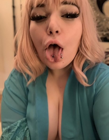 latina feet onlyfans sexy photos