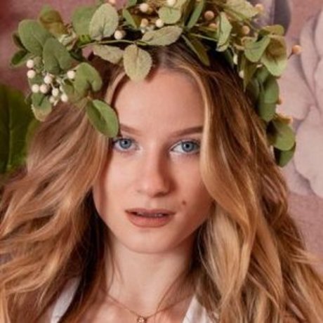 Roxy Shaw pornstar exclusive archive