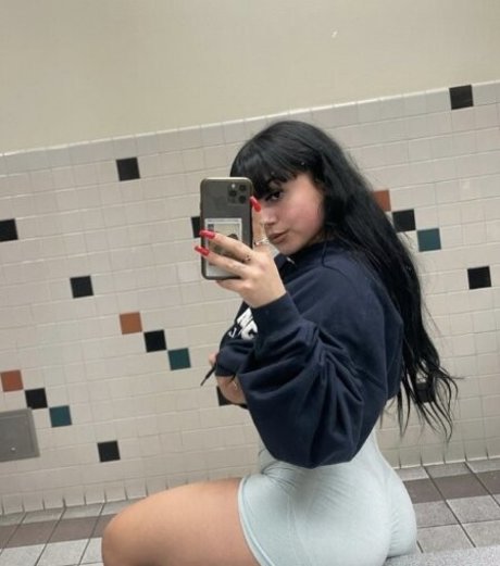 vnikolee model nice pictures