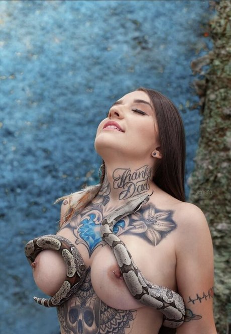 Aninha Buss star beautiful pics