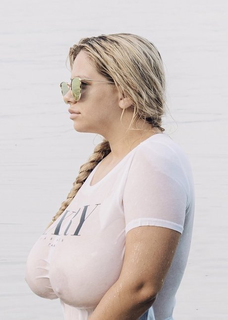 Tamara Dido erotic pornstar archive