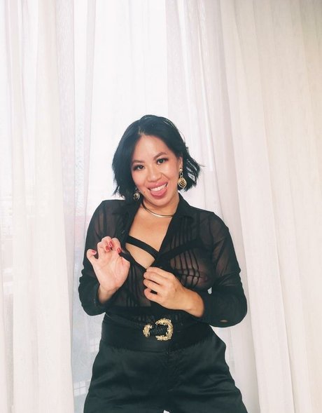 Josie Qu pornstar sexy galleries