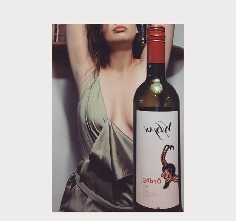 fuzyfruzsina model beautiful pics