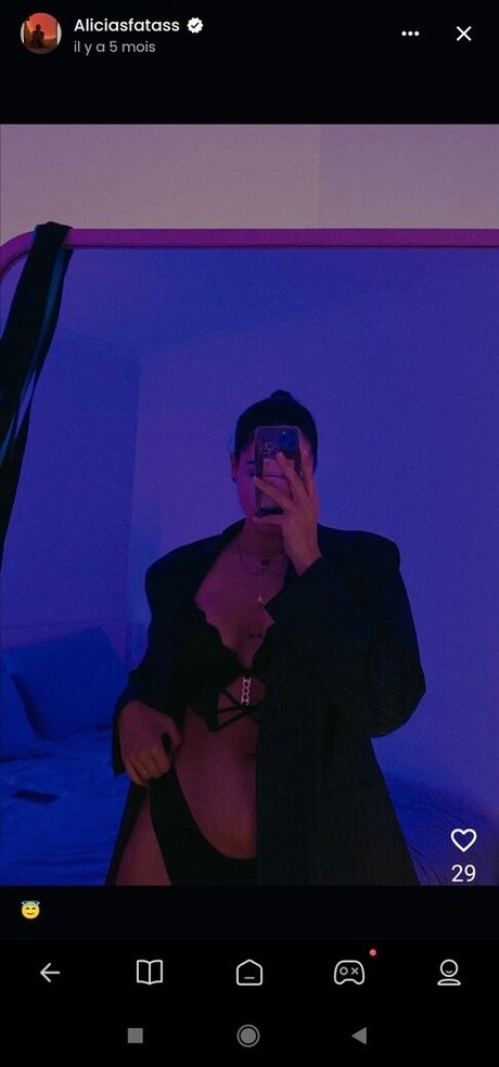 Aliciasfatass erotic star photo