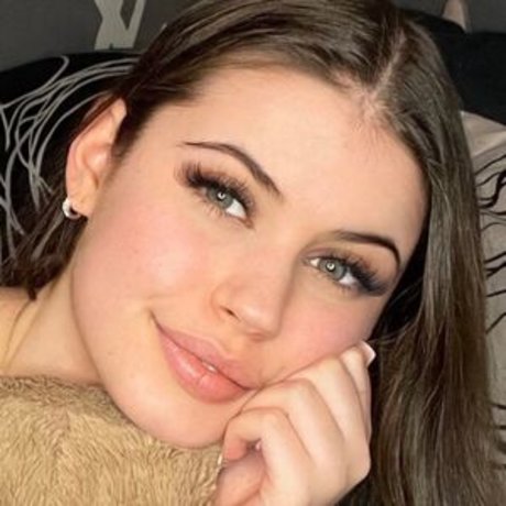 arianasfriends pornstar pictures