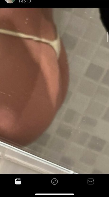 Ximena Saenz top star gallery