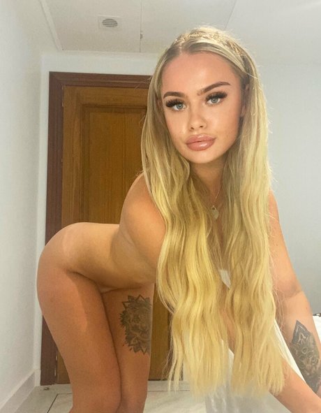 bad barbiexox perfect pornstar photos