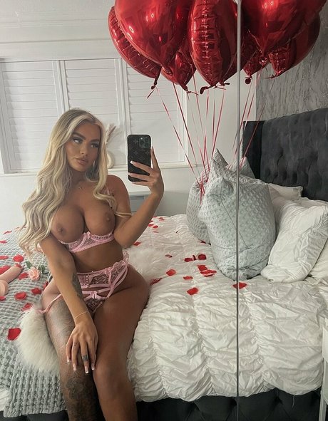 bad barbiexox xxx pornstar pictures