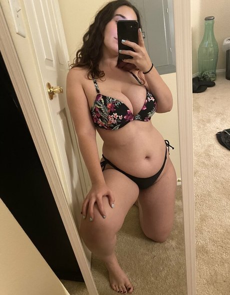 Goddess Ray art model gallery