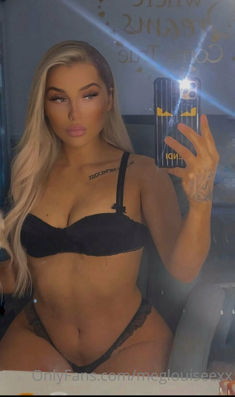 meglouiseexx erotic star photos