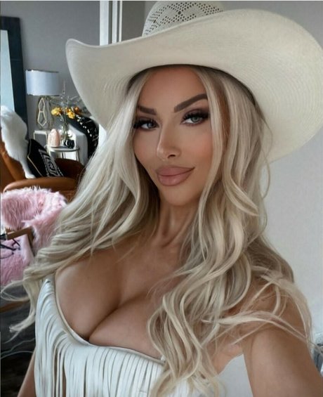 Kassi Jayde adult model img