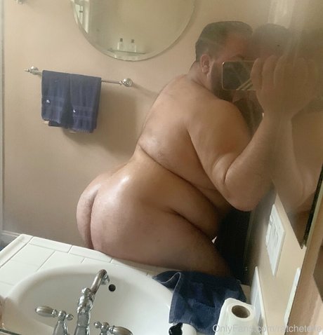 ratchetelle porn star photo