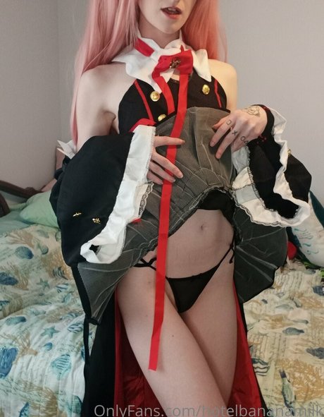 hotelbananamilk model pretty img