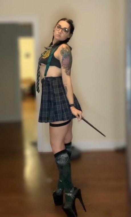 harloweclifton best model images