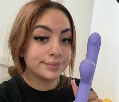 Shoneyy exclusive star photo