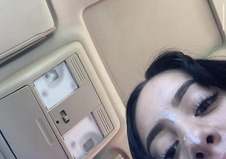 Shoneyy adult actress photo