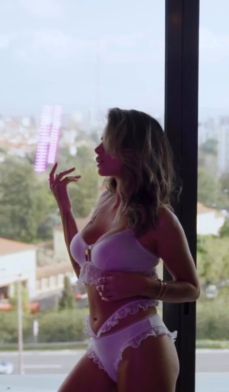 Bruna Gomes pornographic star pictures