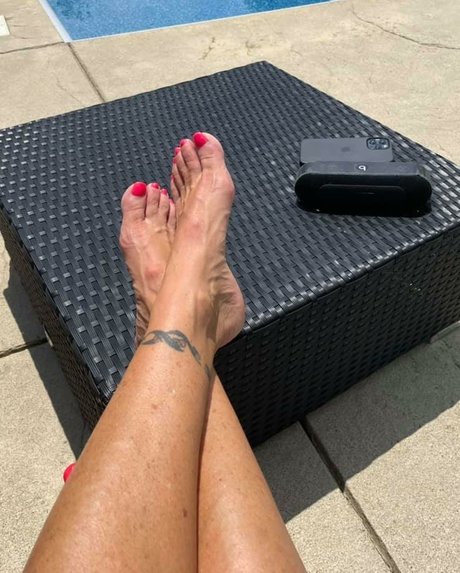 chicks with dicks onlyfans free nude images