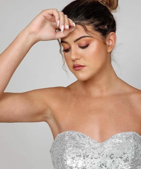 Vitalialin beautiful model images