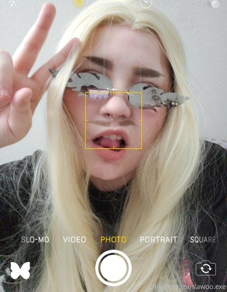 awoo exe model exclusive pictures