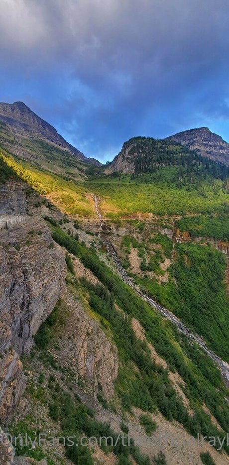 theofficialraybaby hot model picture