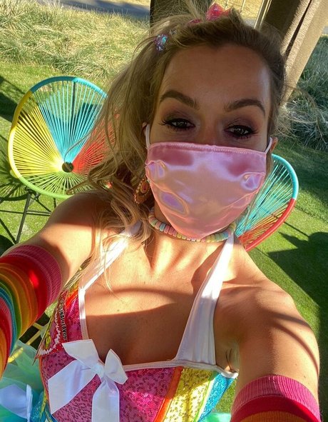 mariah r best model archive