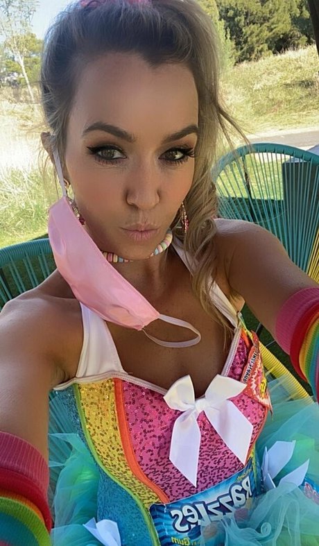 mariah r exclusive pornstar gallery