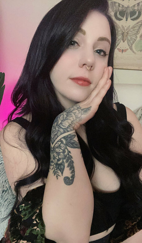 catscosplays model nude gallery