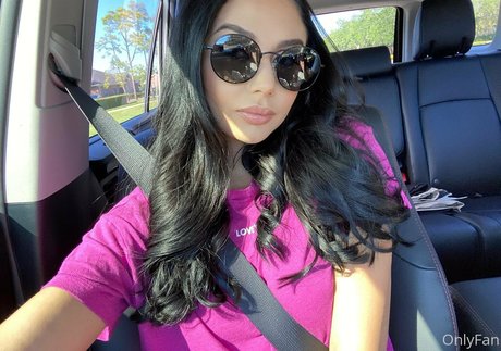 shemale deepthroat onlyfans free sexy photo