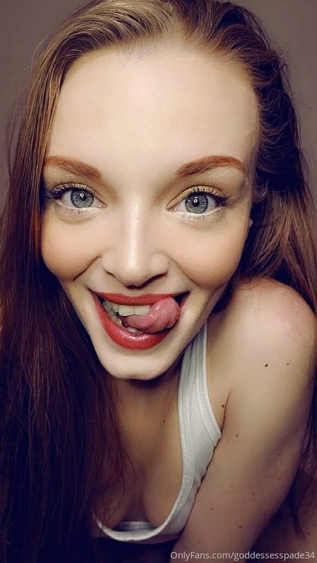 goddessesspade34 sex model picture