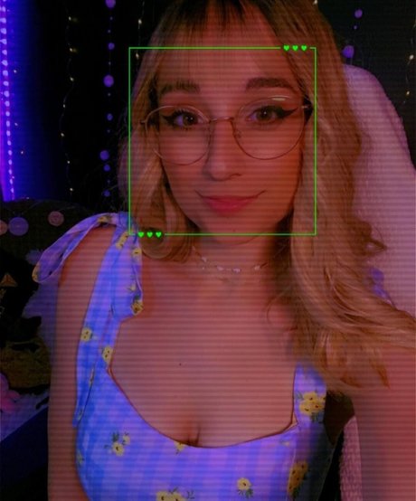 Maya ASMR exclusive actress img