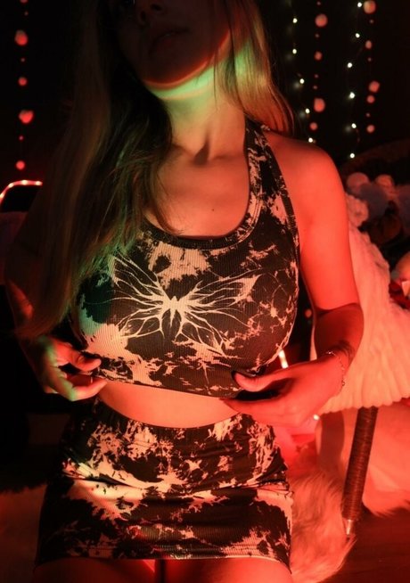 Maya ASMR star top archive