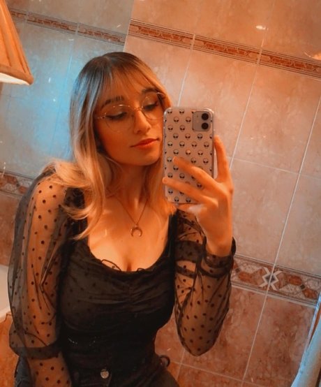 Maya ASMR adult star pics