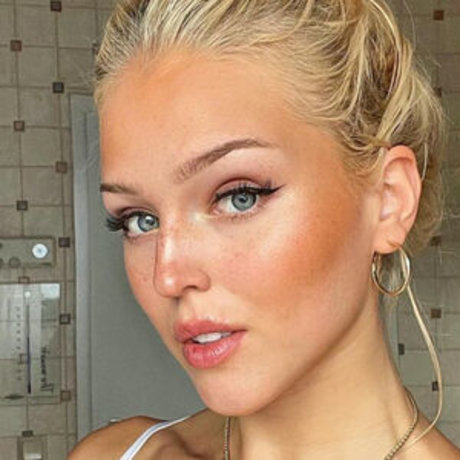 Monika Jasmin model exclusive pics