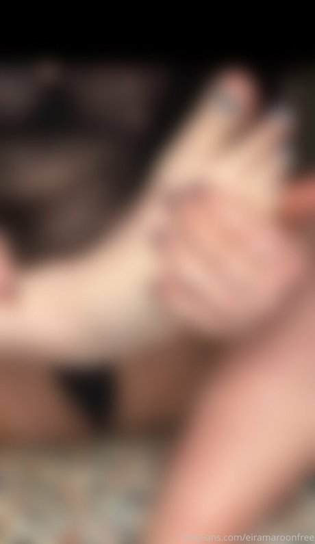 eiramaroonfree nudes model image