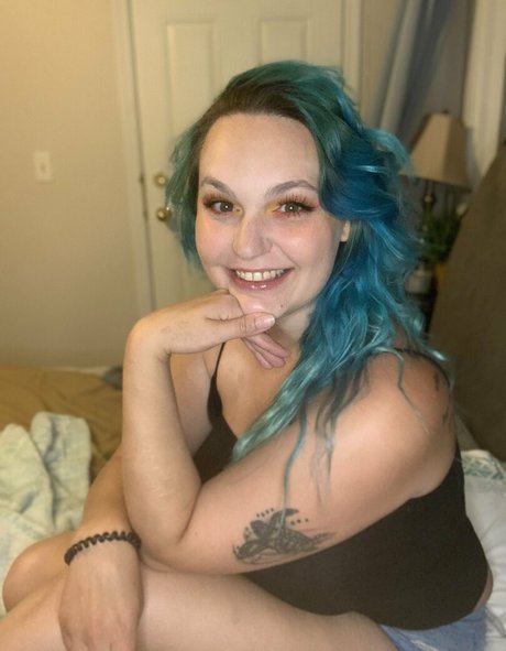 blonde milf big tits onlyfans free img