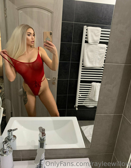 rayleewillow model beautiful archive