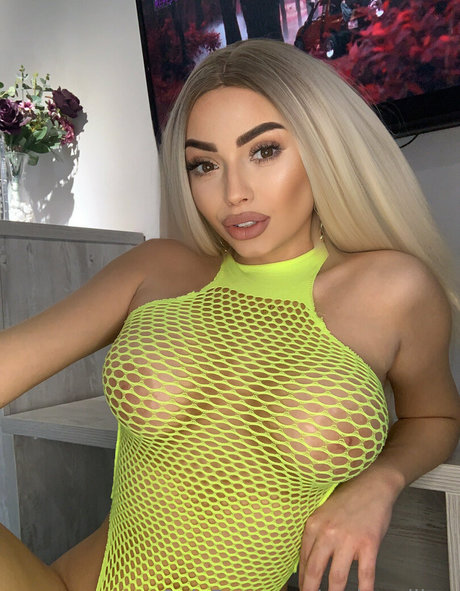 rayleewillow star adult gallery