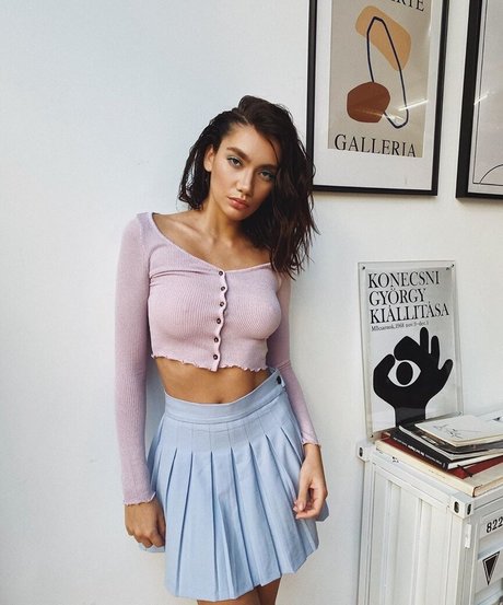 Karina Istomina star sex pic