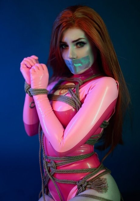 kamikozero pornstar nude photo