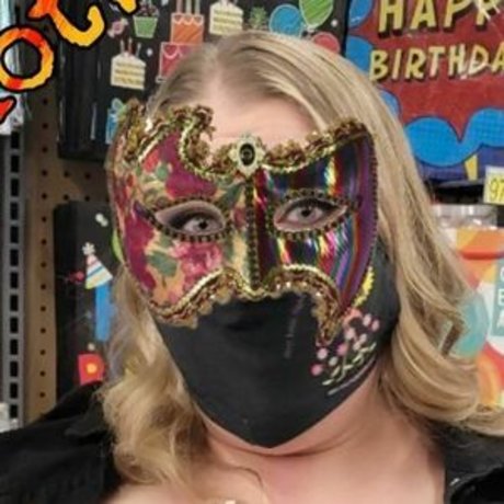 one onlyfans free naked img