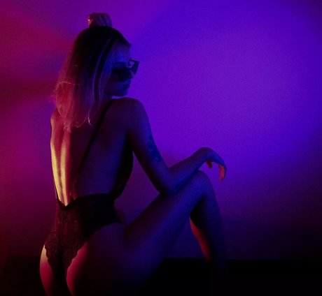 Munique Brum star perfect pics