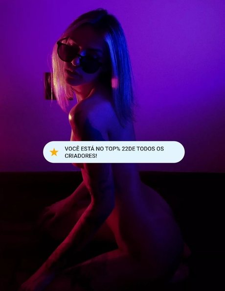 Munique Brum pornographic model pics