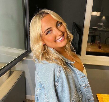 Olivia D pornstar hot pictures